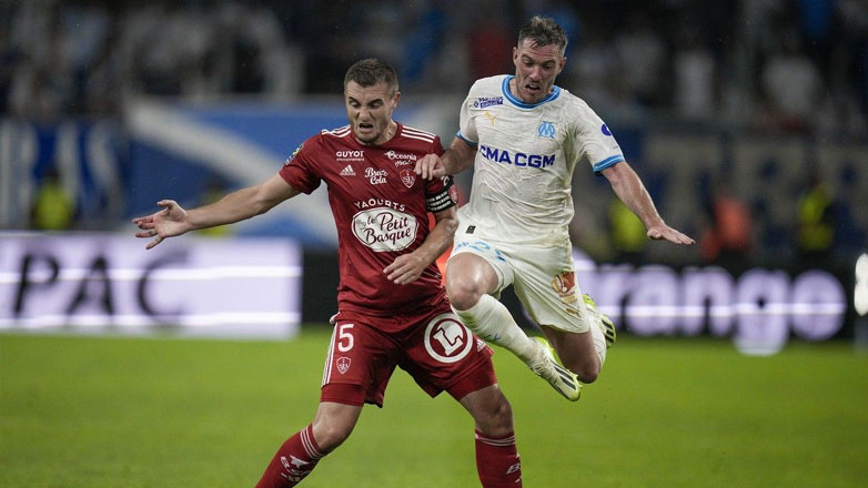 France : A la 2e place se trouvent l'incroyable Brest, « courbé » avec 10 joueurs et Marseille