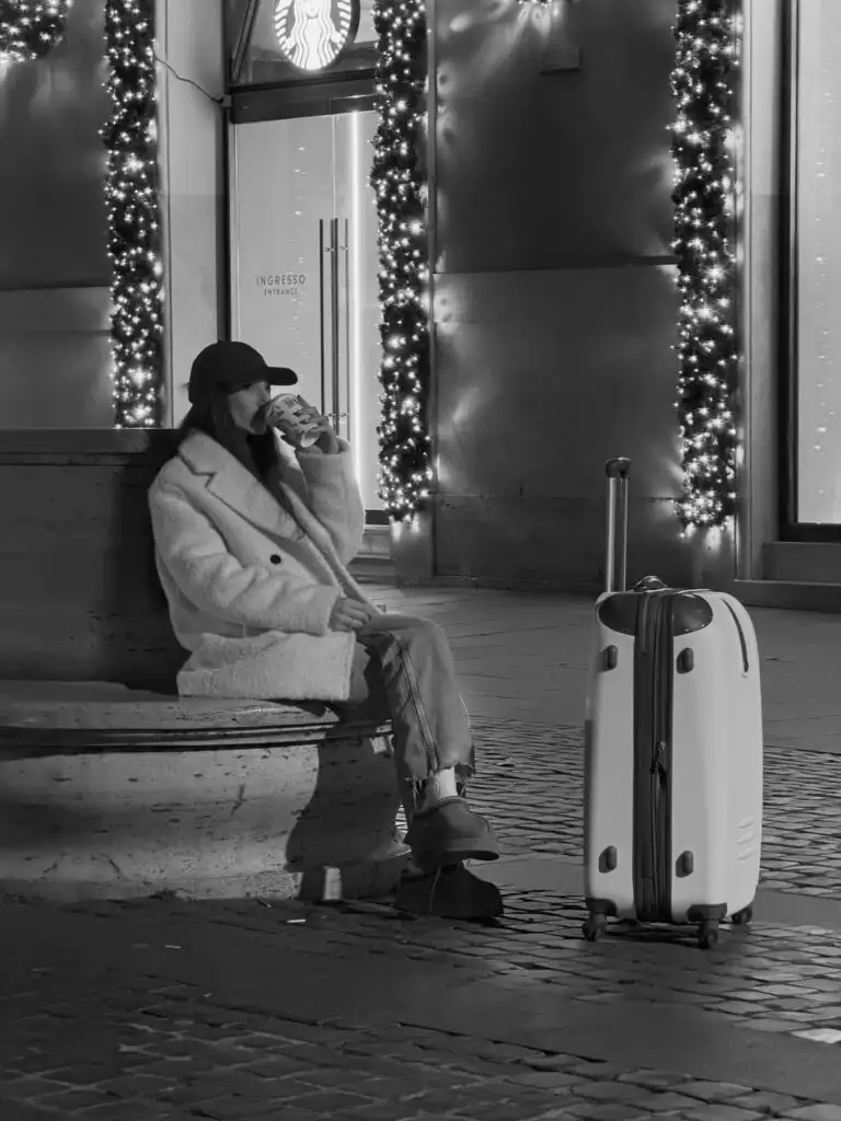 Αντρέας Γεωργίου – Σιμώνη Χριστοδούλου: Χριστουγεννιάτικο ταξίδι στη Ρώμη για το ερωτευμένο ζευγάρι 2 Αντρέας Γεωργίου – Σιμώνη Χριστοδούλου: Χριστουγεννιάτικο ταξίδι στη Ρώμη για το ερωτευμένο ζευγάρι