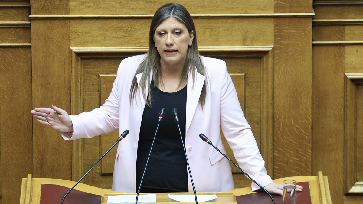 Βουλή: Επίθεση Κωνσταντοπούλου στην κυβέρνηση για τις συνθήκες διεξαγωγής της δίκης των Τεμπών