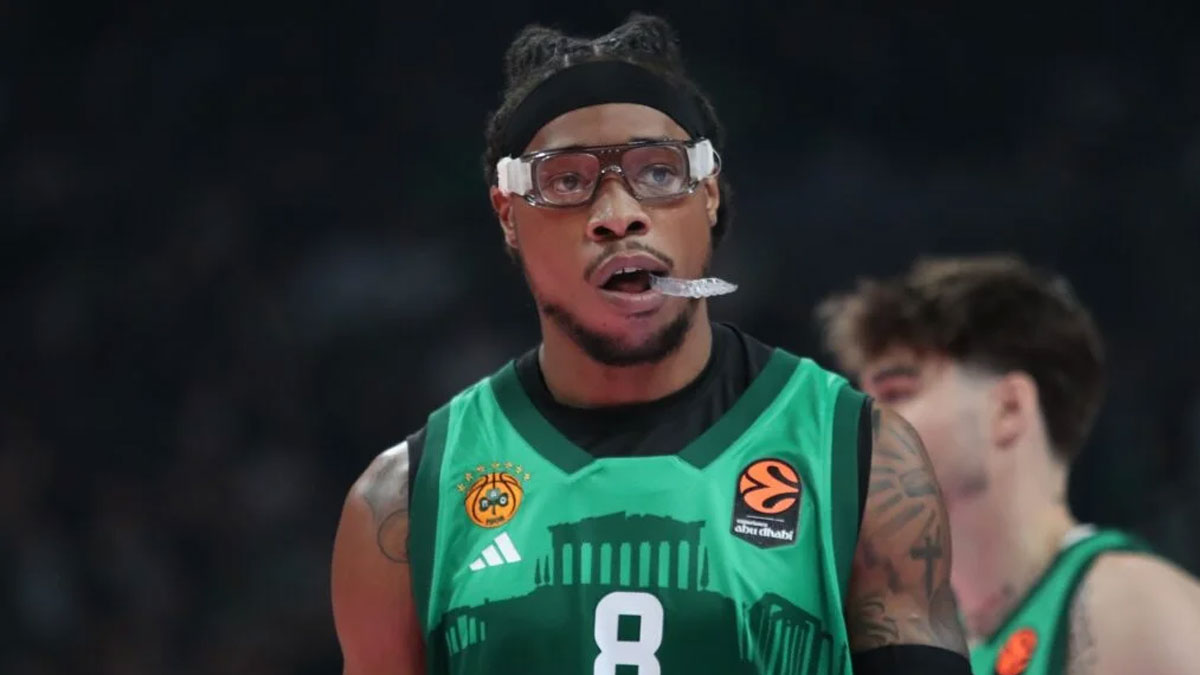 Αταμάν: «Ο Χολμς είναι εκτός ρόστερ, ζήτημα του συλλόγου πλέον»