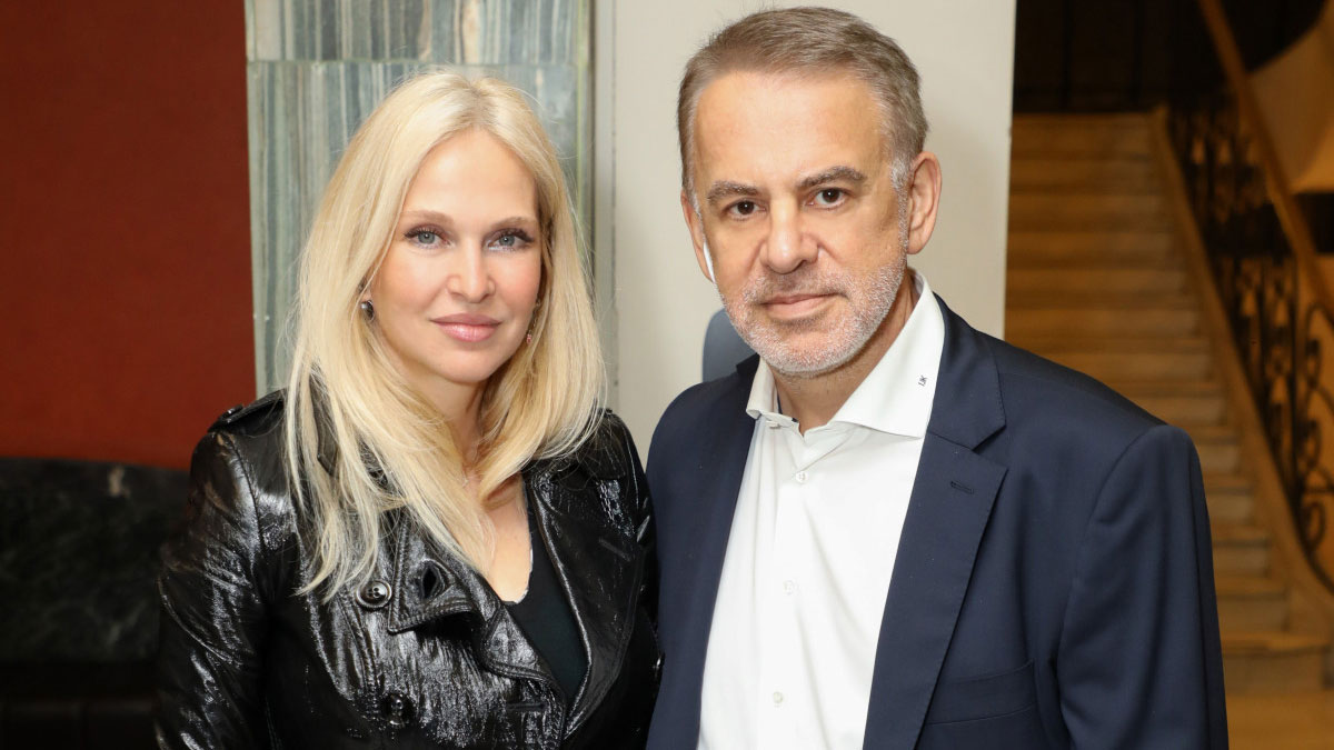 Γιάννης Κεντ – Μαρί Κωνσταντάτου: Τετ α τετ σε εκδήλωση στη Βουλιαγμένη ένα χρόνο μετά το χωρισμό τους