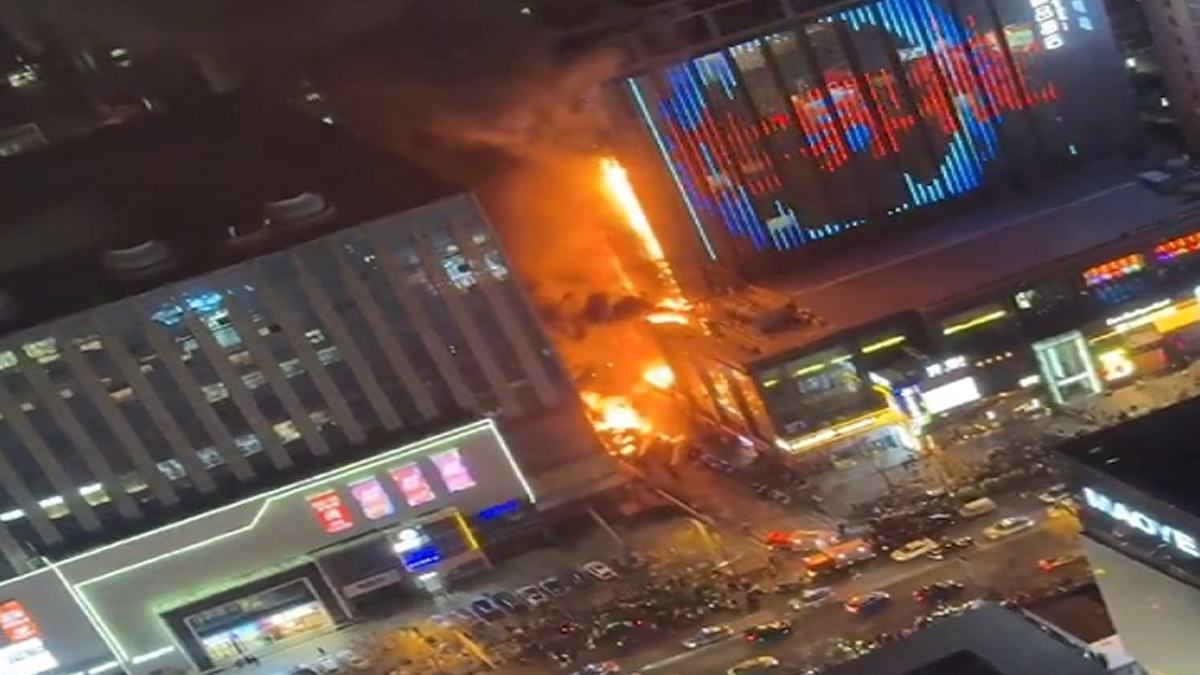 Κίνα: Τρεις νεκροί από πυρκαγιά σε πολυώροφο κτήριο