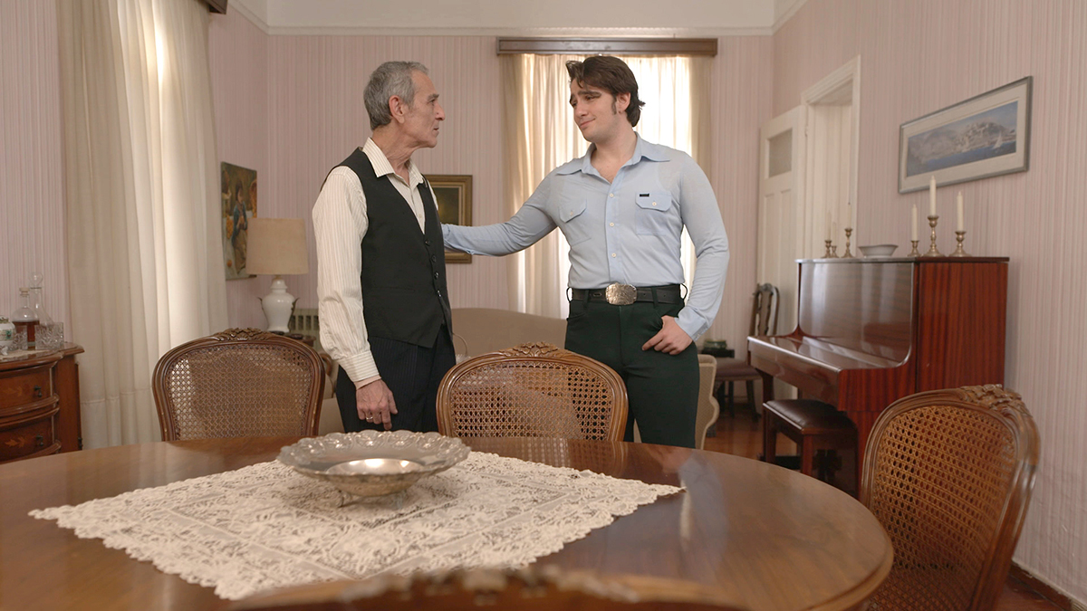 Ηλέκτρα: Ο Αλεβιζάτος παίρνει τον έλεγχο του ναυπηγείου