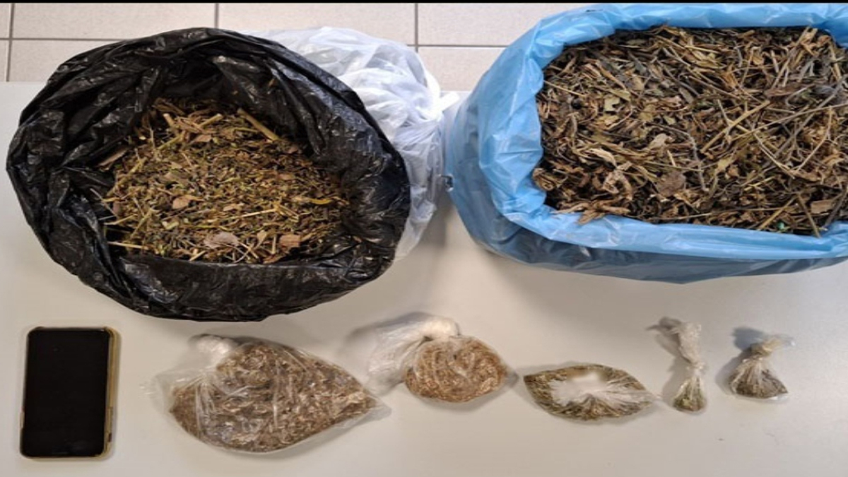 Σύλληψη 34χρονου στη Λάρισα για ναρκωτικά