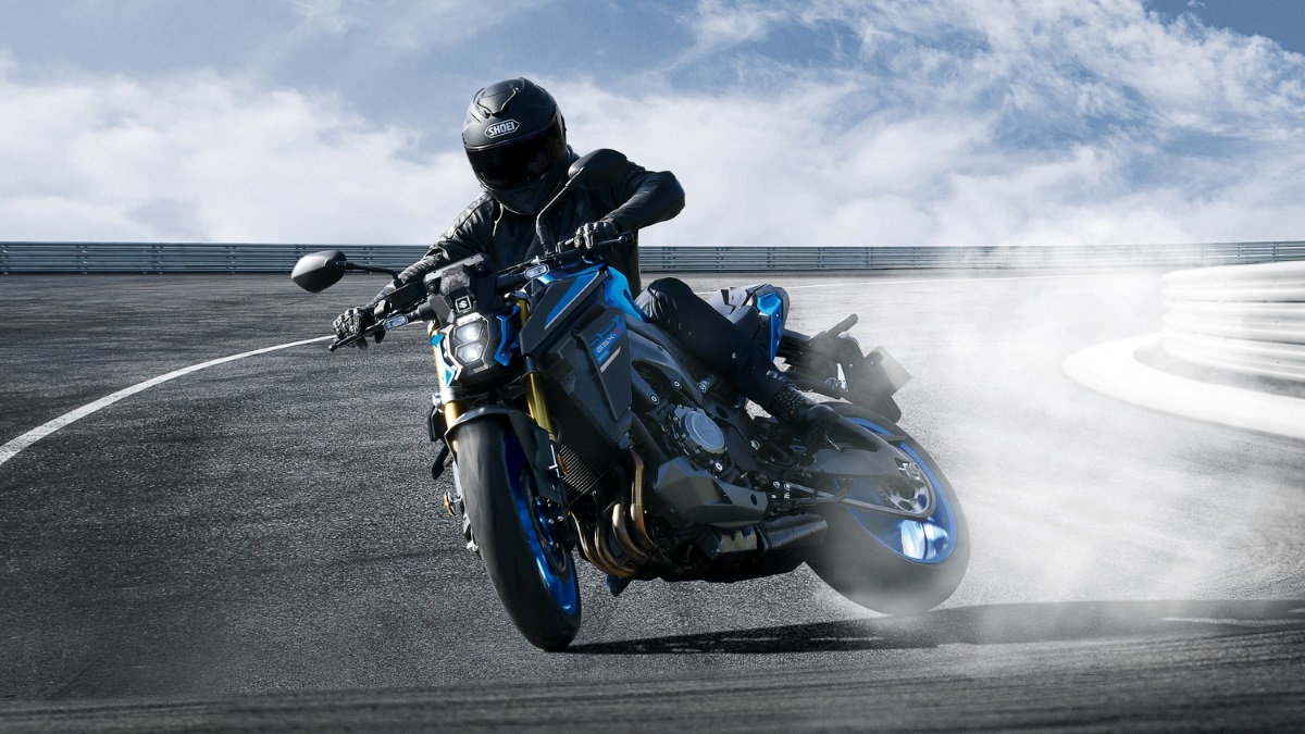 Η Suzuki Moto Greece προσφέρει 4 χρόνια επέκταση εγγύησης και 2 χρόνια οδική βοήθεια