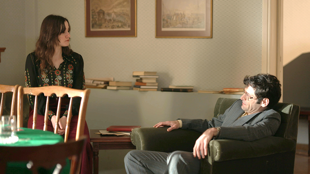 Ηλέκτρα: Η Δανάη αποκαλύπτει στον Νικόλα ότι χωρίζει με τον Μπόγρη