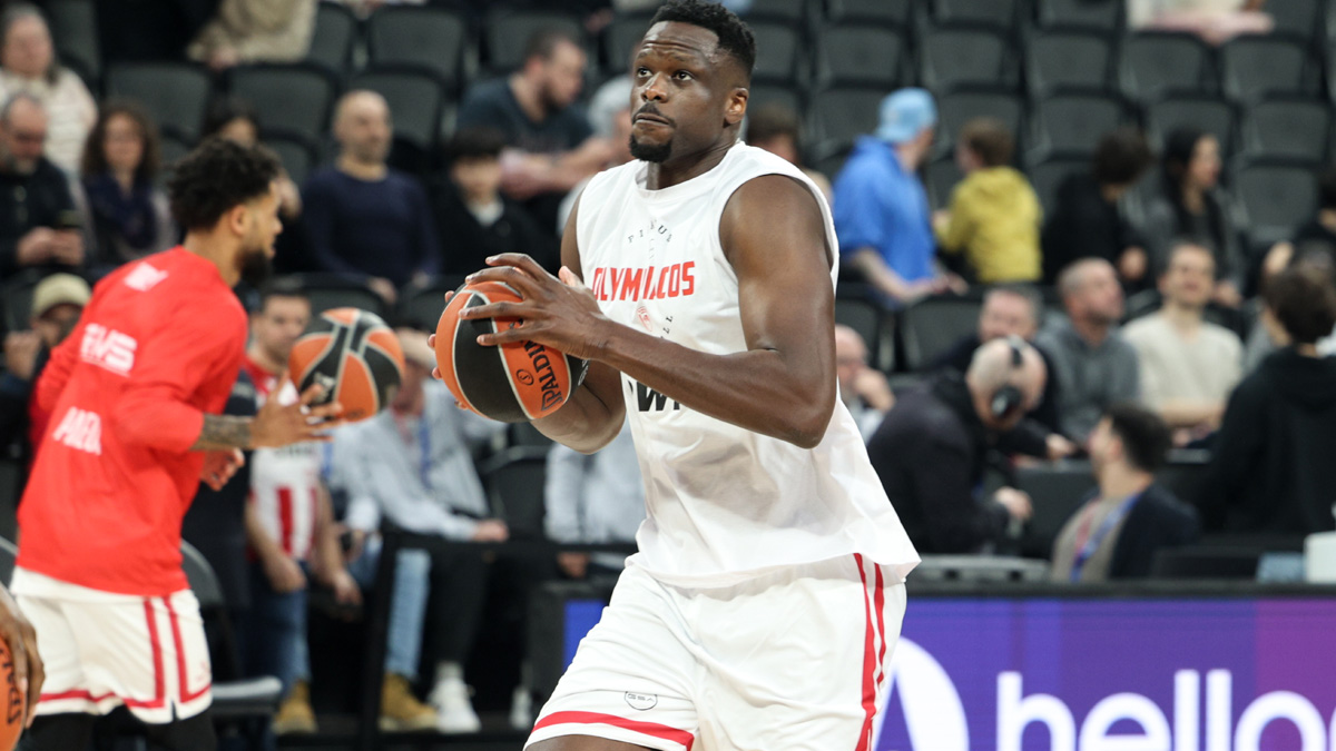 Φαλ: «Είμαι έτοιμος να παίξω»