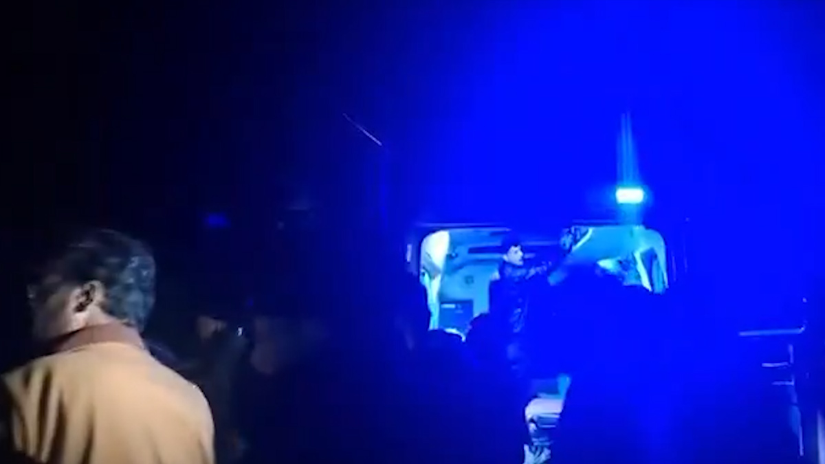 Ινδία: Τέσσερις νεκροί εξαιτίας πτώσης λεωφορείου σε γκρεμό