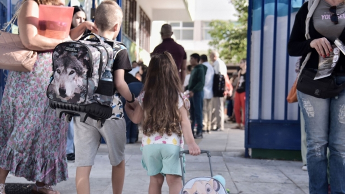 Ένορκη διοικητική εξέταση για τα παιδιά που «ξεχάστηκαν» σε εκκλησία και νηπιαγωγείο της Μυτιλήνης