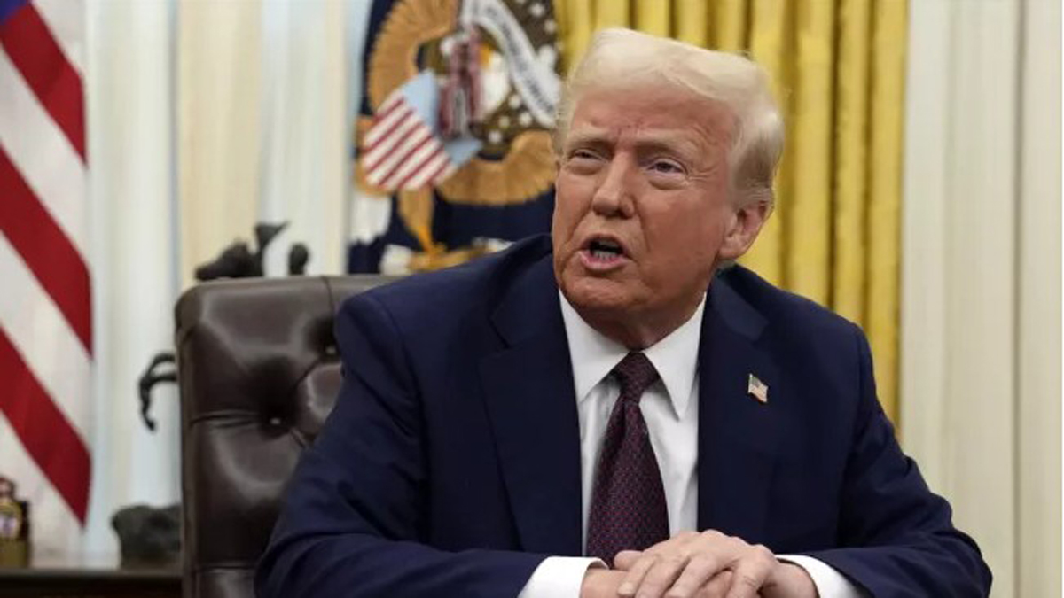 Τραμπ: Βρισκόμαστε σε εντατικές διαπραγματεύσεις με το Ιράν, αλλά δεν πρόκειται να τα παρατήσουμε στη μέση του πολέμου