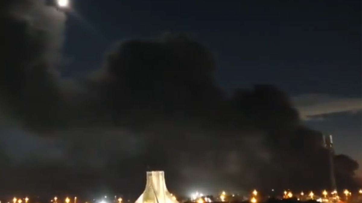 Διακοπές φυσικού αερίου στην Τεχεράνη έπειτα από βομβαρδισμό εναντίον πανεπιστημίου