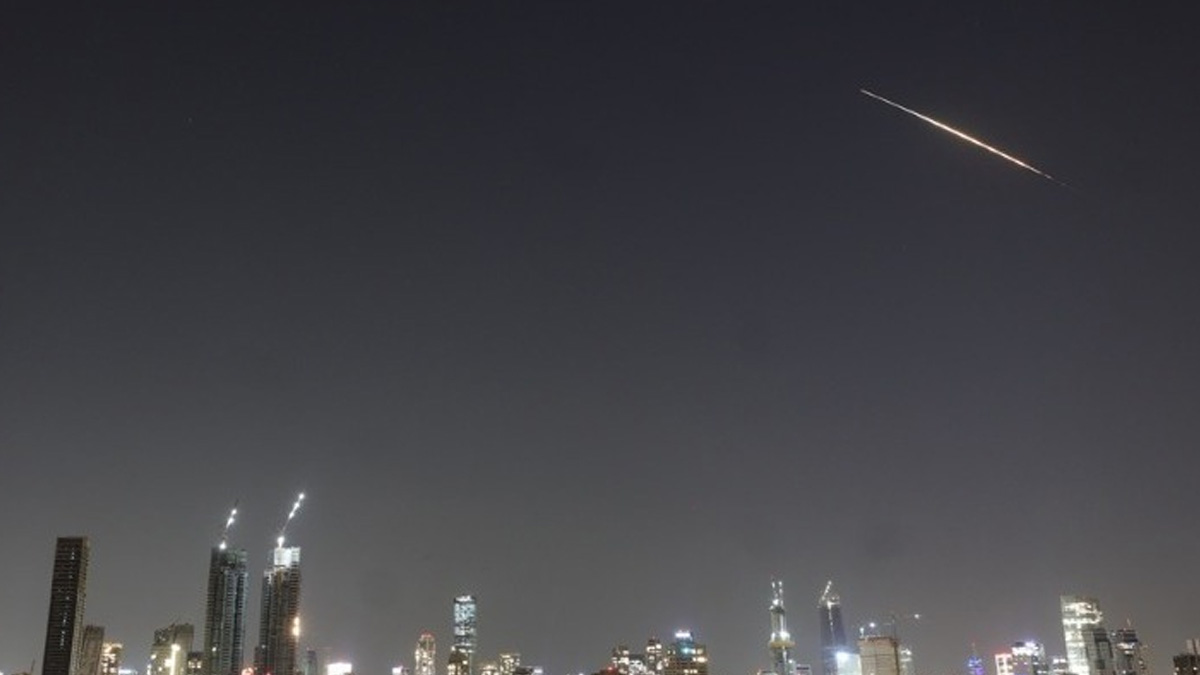 Νέα πυραυλική επίθεση του Ιράν στο Τελ Αβίβ
