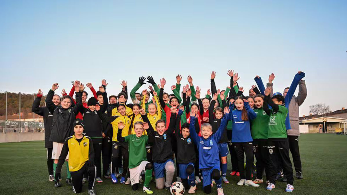 Στη Χάκεν το βραβείο Grassroots