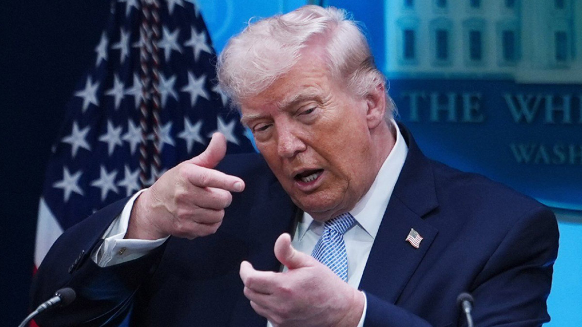 ΗΠΑ: Πως ο Τραμπ σχεδιάζει να αποφύγει τις κατηγορίες για εγκλήματα πολέμου