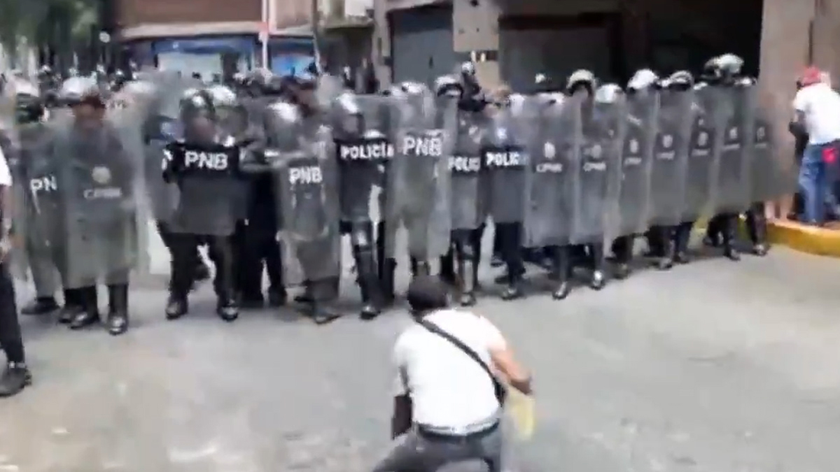 Βενεζουέλα: Έντονη διαμαρτυρία πολιτών ζητώντας αυξήσεις μισθών