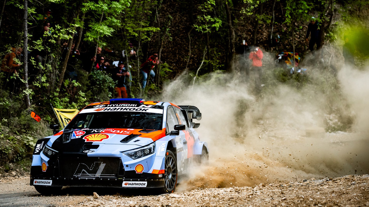 WRC Croatia Rally 2026: Προηγούνται οι Neuville-Wydaeghe και βρίσκονται μια ανάσα πριν απο την πρώτη τους νίκη