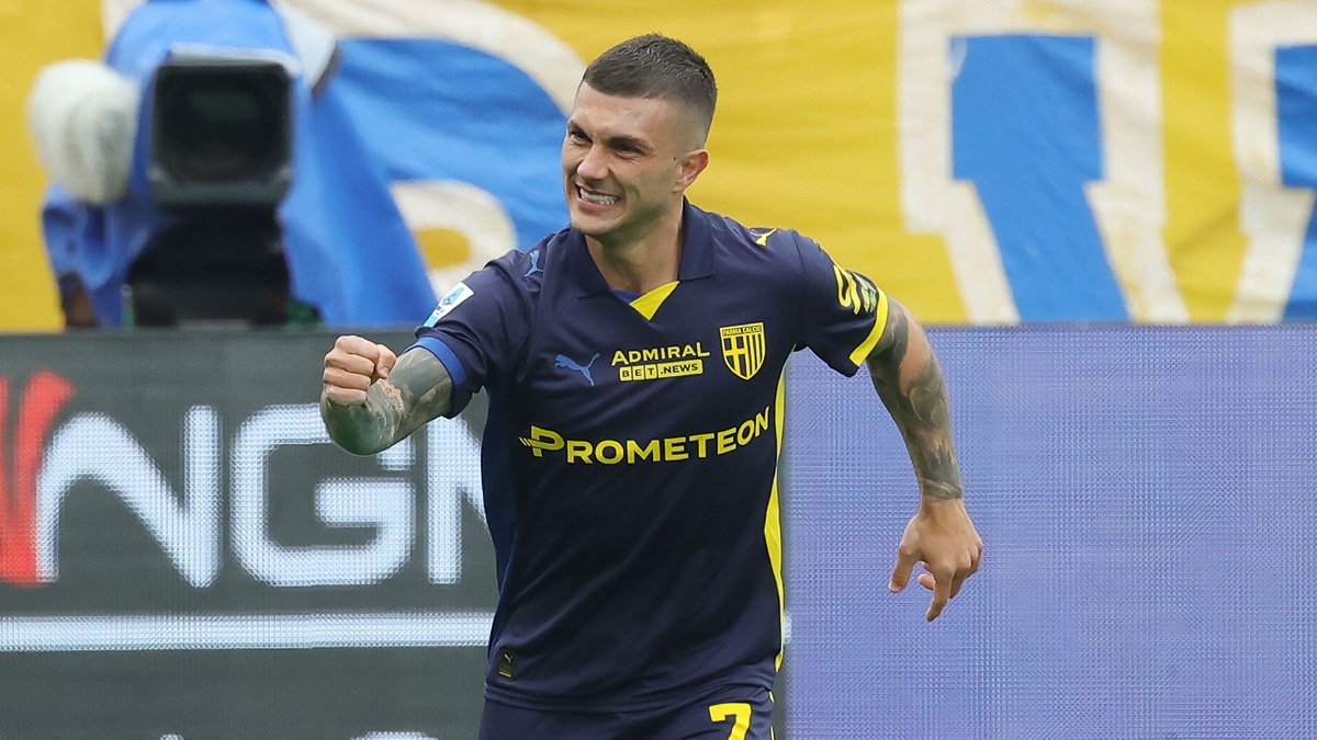 Τρομερό γκολ από τον Στρεφέτσα στη Νάπολι