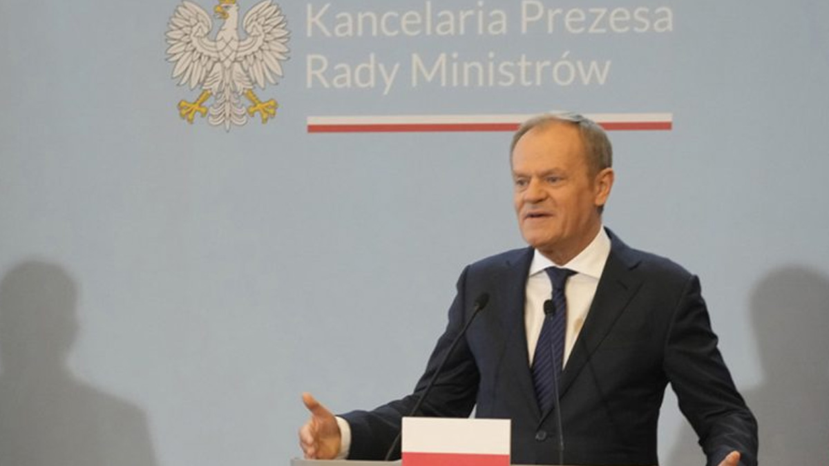 Ο πρωθυπουργός της Πολωνίας χαιρετίζει την «ένδοξη νίκη» του Μαγιάρ στην Ουγγαρία