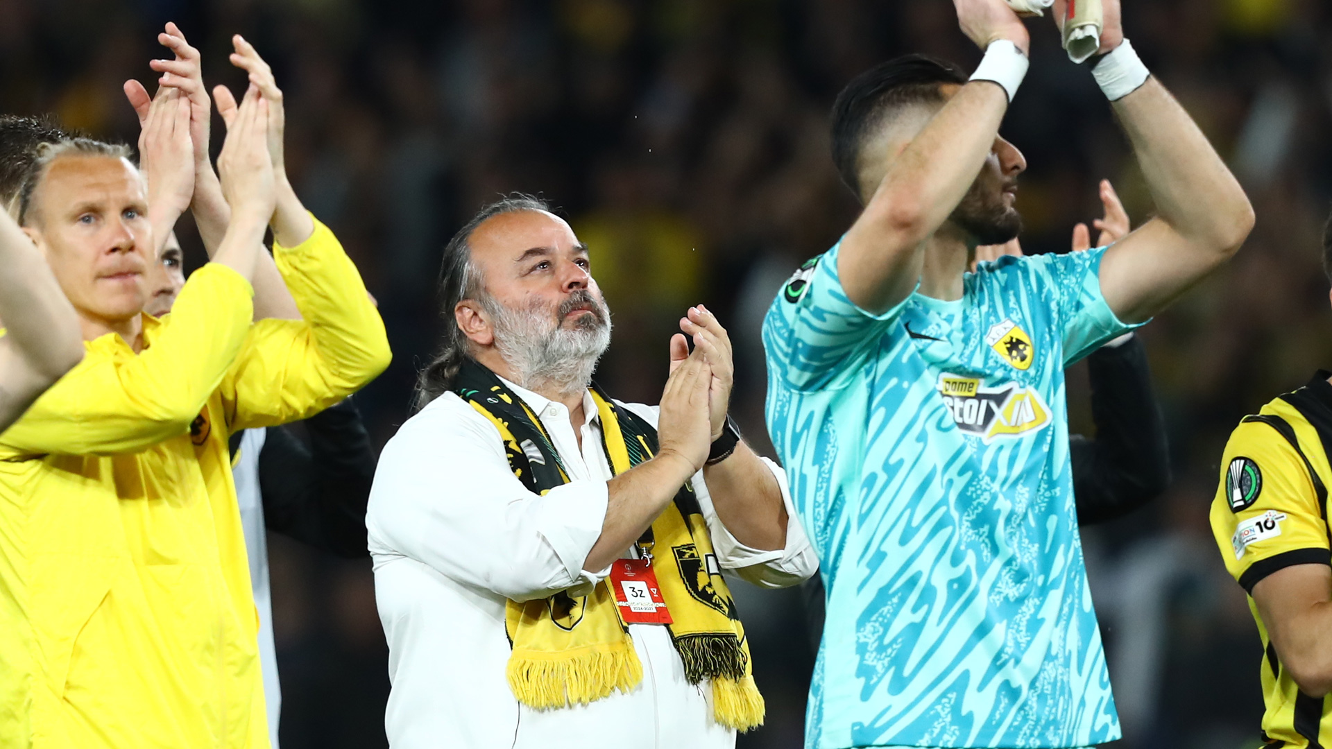 Hλιόπουλος: «Τα καλύτερα έρχονται, απαράδεκτο το γήπεδο της Ράγιο»