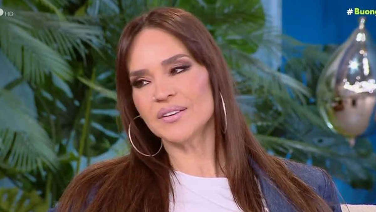 Νικολέττα Καρρά: «Τις ρυτίδες μου δεν τις αγαπώ»