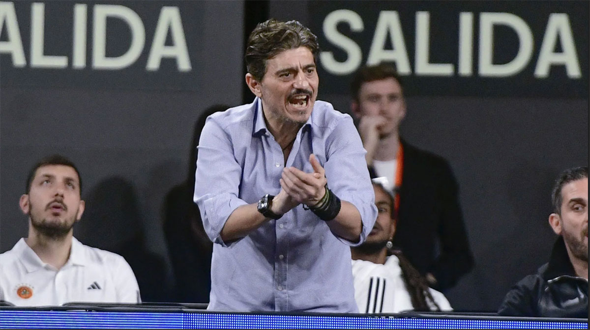 Γιαννακόπουλος: «Τα αστέρια ξέρουν πότε να λάμψουν»