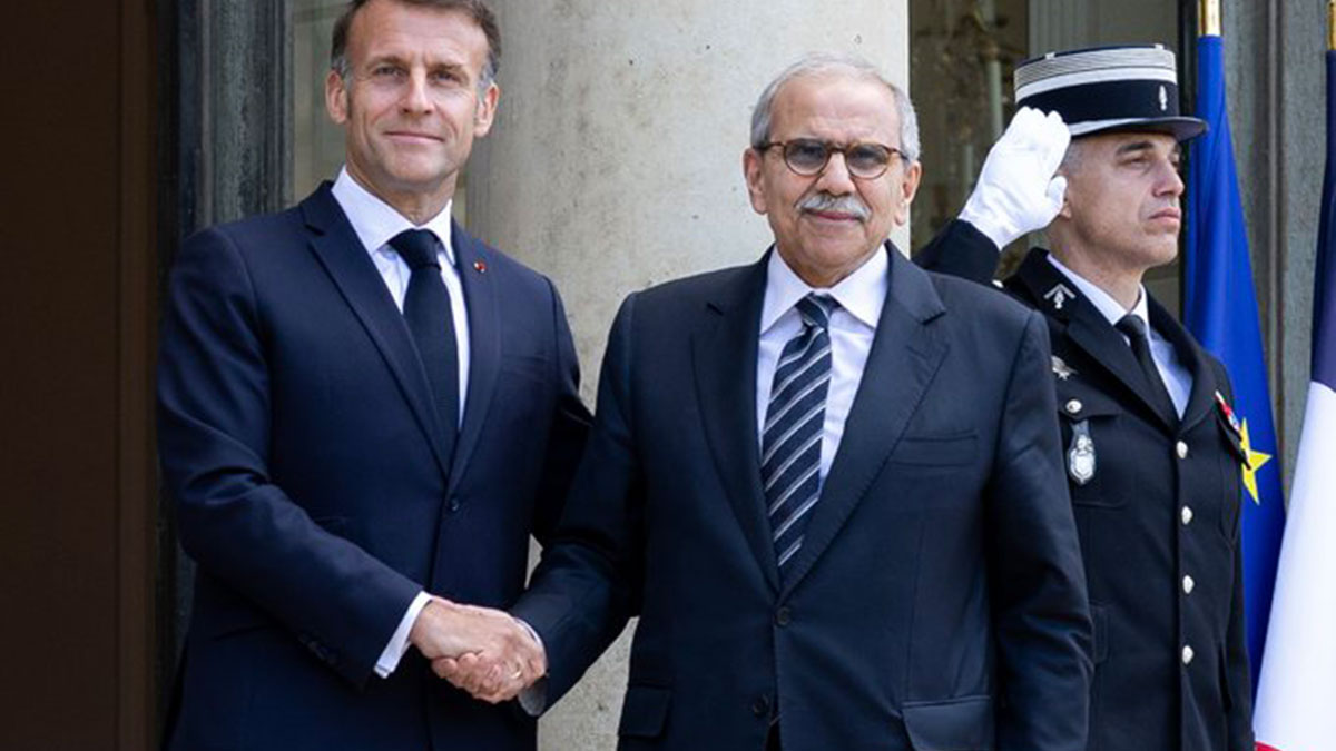 Μακρόν: «Καλώ το Ισραήλ να αποσυρθεί από τον Λίβανο και τη Χεζμπολάχ να αφοπλιστεί»