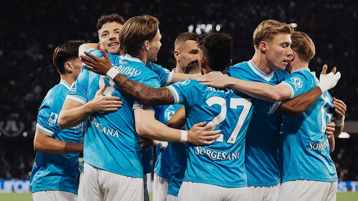 Ιταλία: Πάρτι για τη Νάπολι, 4-0 την Κρεμονέζε