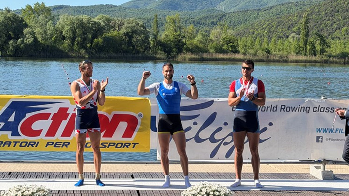 Έβρεξε μετάλλια για ελληνικά κουπιά