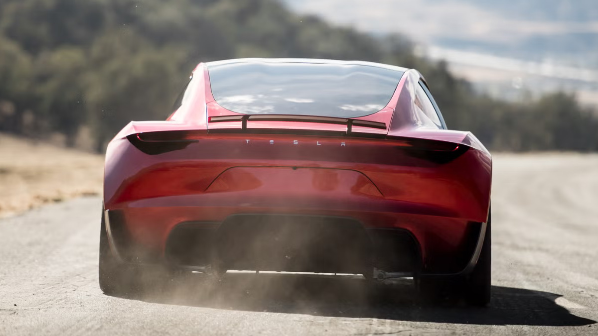 Elon Musk: ” Το νέο Roadster θα είναι το τελευταίο Tesla που θα μπορεί να το οδηγήσει άνθρωπος”