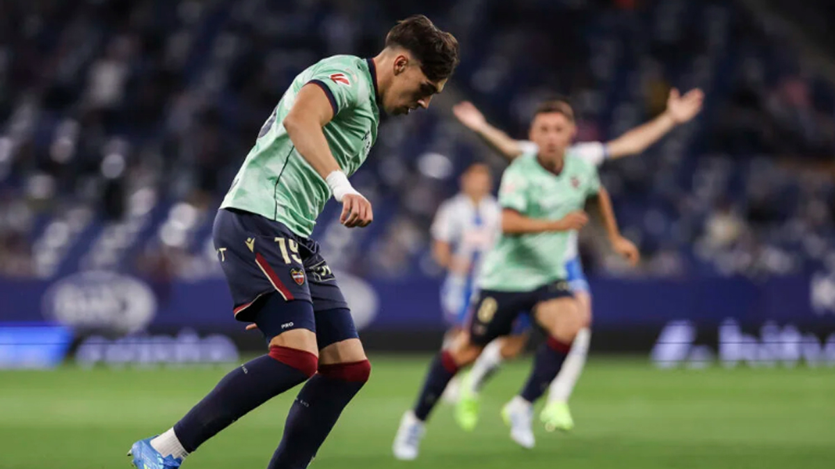 Ακόμα ένα βήμα για το θαύμα η Λεβάντε (video)