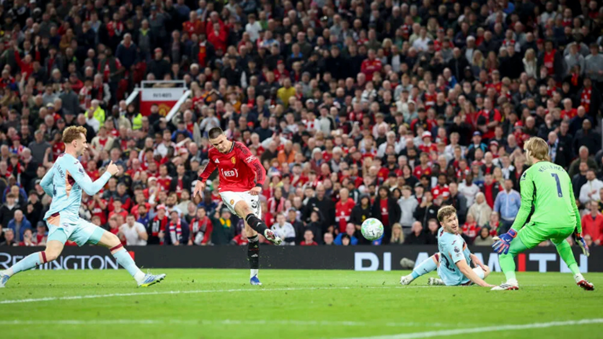 Champions League ξανά για Μάντσεστερ Γιουνάιτεντ (video)