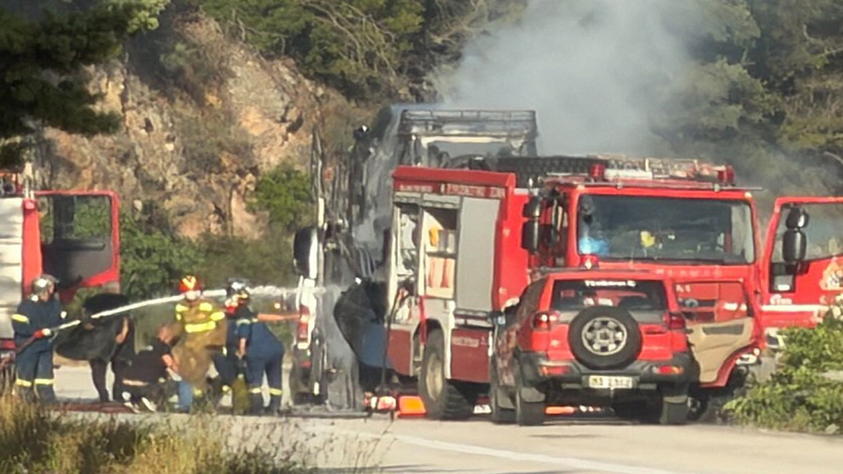Φωτιά σε αυτοκινητάμαξα κοντά στην Αμμουδιά Πρεβέζης