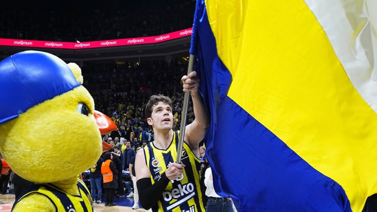 Euroleague: Υπέγραψε νέο 10ετές συμβόλαιο η Φενέρμπαχτσε