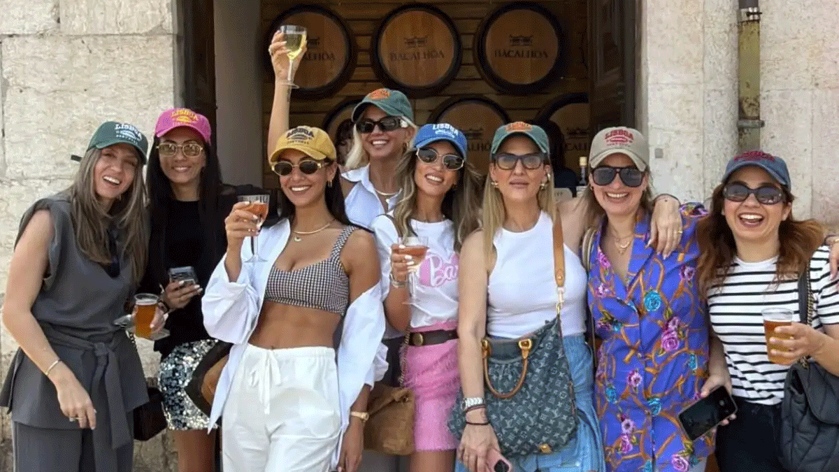 Αθηνά Οικονομάκου: Το bachelorette στη Λισαβόνα μετά το γάμο