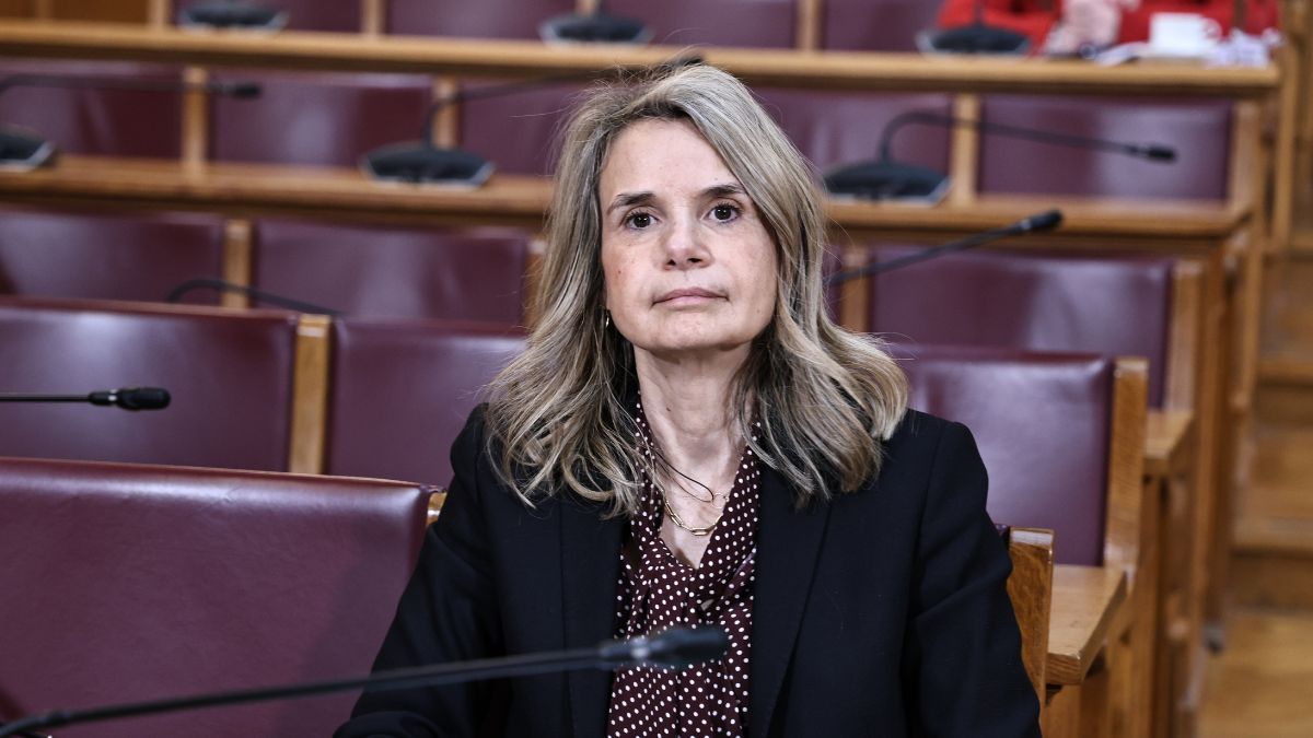 Μιλένα Αποστολάκη: «Ο Άρειος Πάγος να δημοσιεύσει την απόφαση υπέρ των δανειοληπτών»