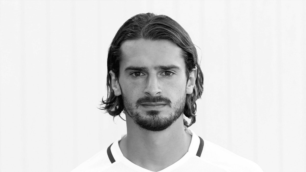 UEFA: «Θρηνούμε βαθύτατα για το θάνατο του Μάριου Οικονόμου»