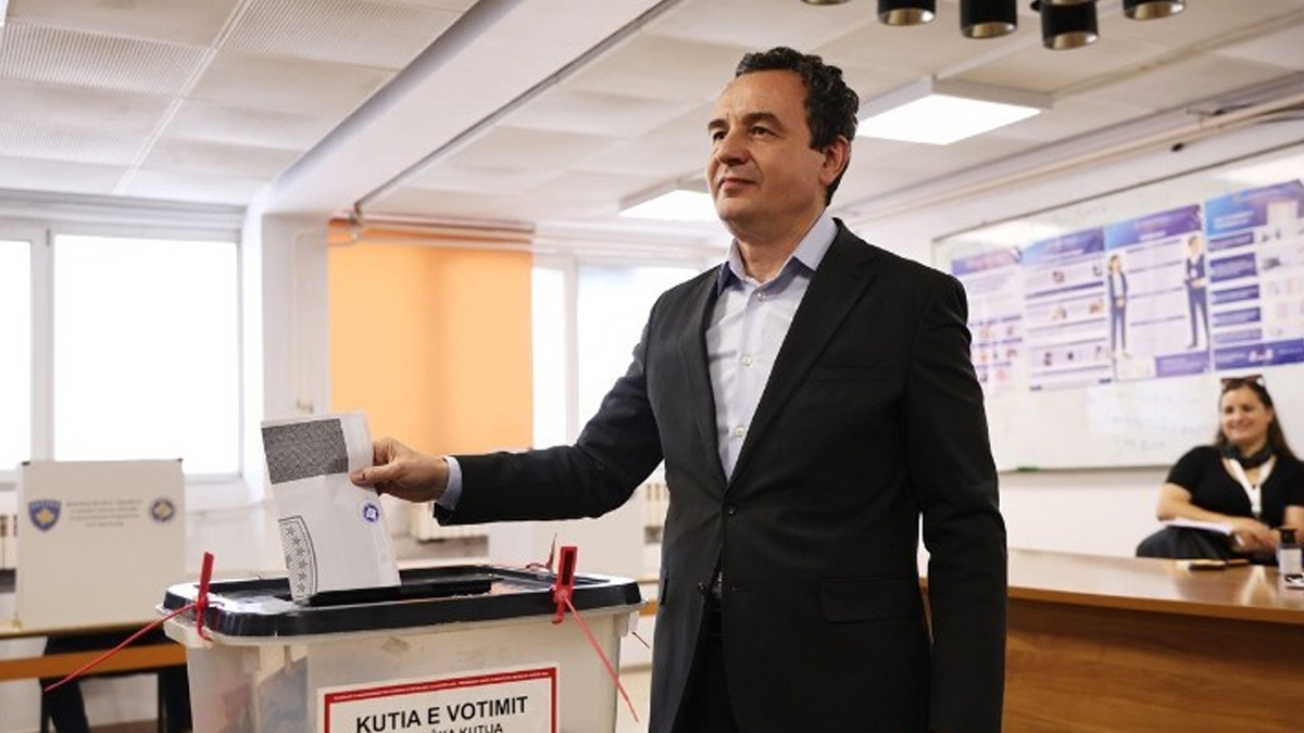 Κόσοβο: Νίκη χωρίς αυτοδυναμία για το κόμμα του Άλμπιν Κούρτ
