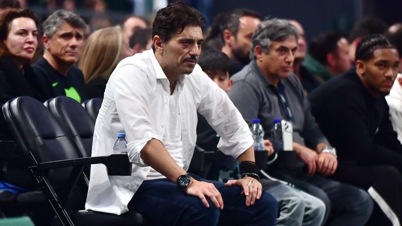 «Καμπάνες» στους δύο αιωνίους