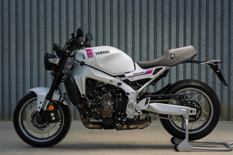 XSR900