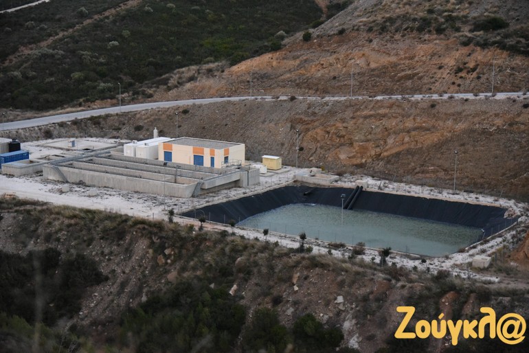 Ο βιολογικός καθαρισμός δίπλα στο έργο, έχει ήδη γεμίσει, από τις βροχοπτώσεις