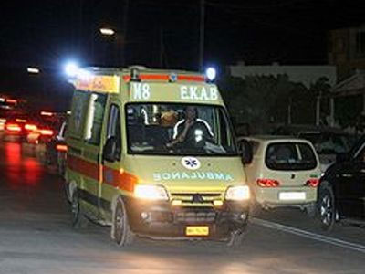 Τροχαίο ατύχημα στην Λ. Ποσειδώνος